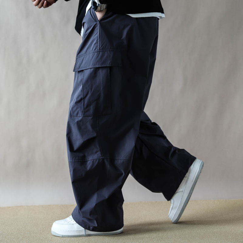 American Workwear Style Multi-Pocket Straight-Leg Pants for Men, Loose Casual Long Pants, Dark Gray Trendy 2026 Spring/Summer Work Pants American Workwear Style Multi-Pocket Straight-Leg Pants for Men, Loose Casual Long Pants, Dark Gray Trendy 2026 Spring/Summer Work Pants