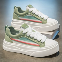 Зеленый (модная модель)