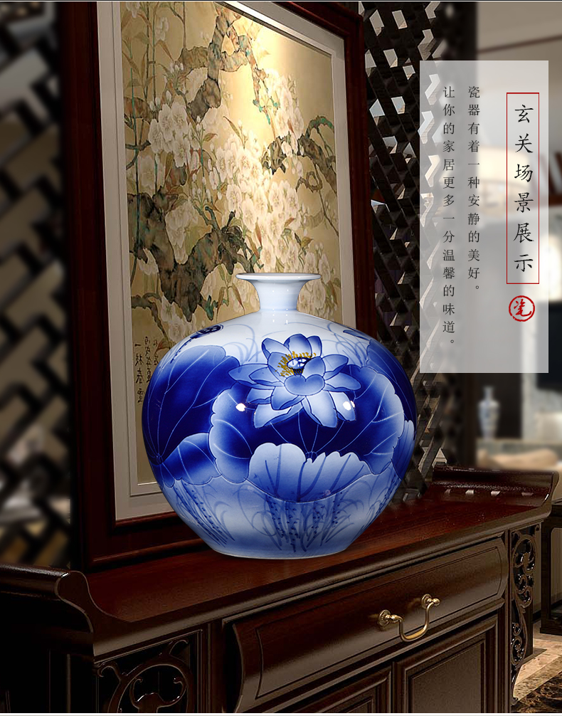 Hand draw freehand brushwork in traditional Chinese jingdezhen ceramics scent vase Chinese sitting room porch ark adornment office furnishing articles