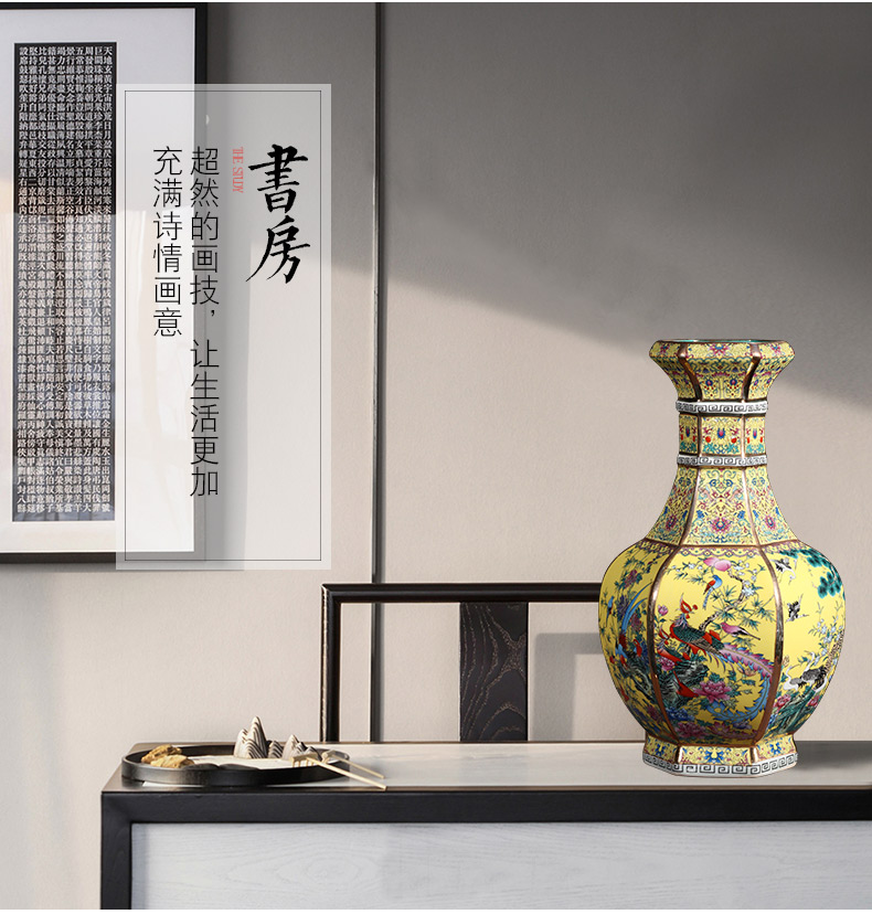 Jingdezhen ceramics imitation qianlong colored enamel vase sitting room home decoration wine rich ancient frame handicraft furnishing articles