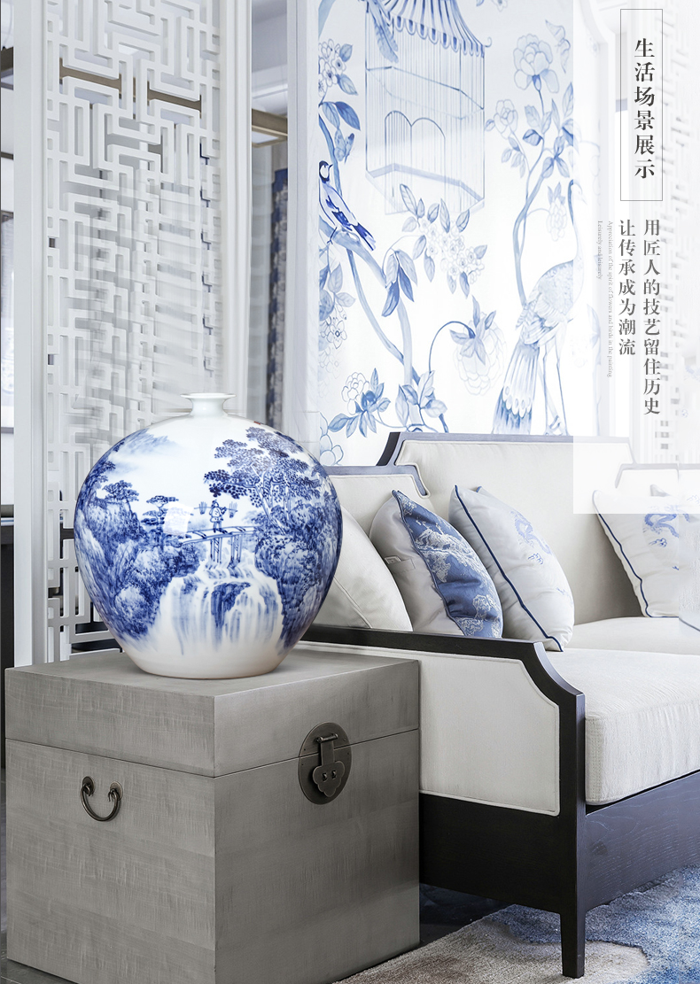 Jingdezhen blue and white landscape hand - made vases, Chinese style home sitting room TV cabinet ceramic ornaments rich ancient frame furnishing articles