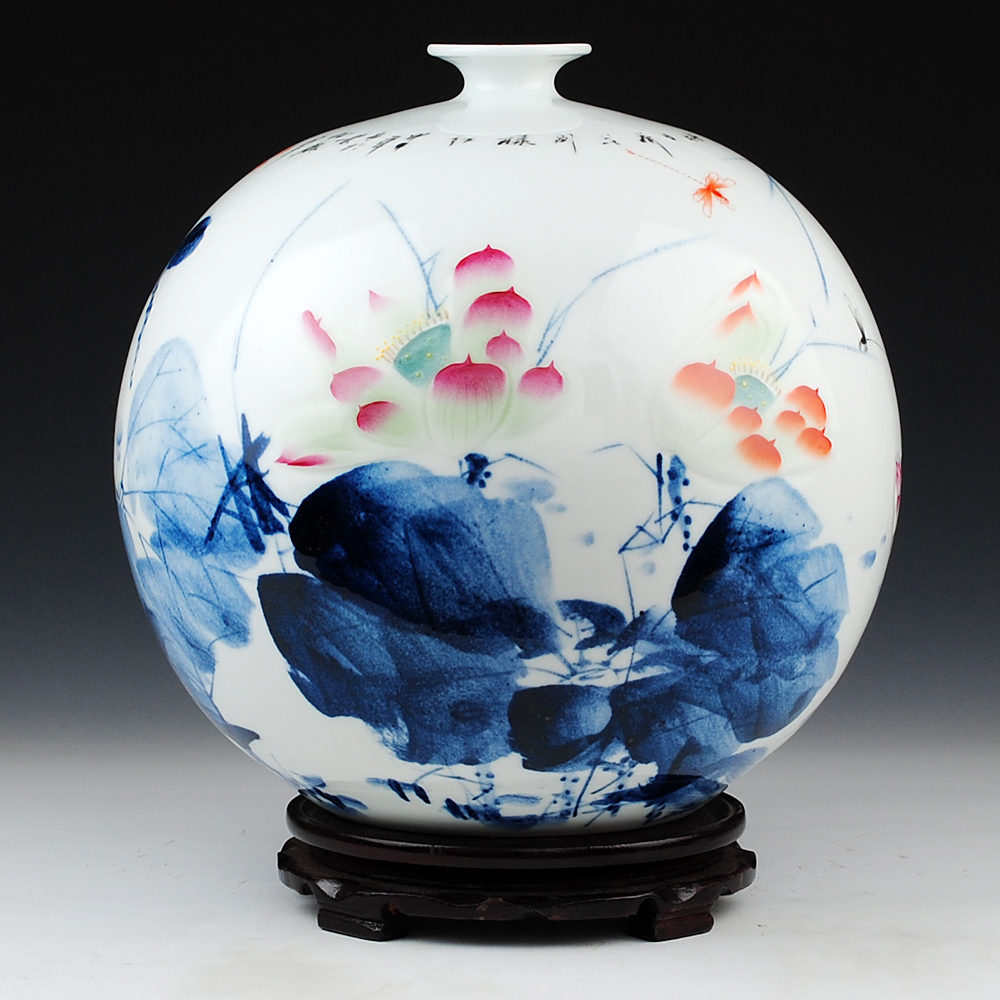 Jingdezhen porcelain ceramics celebrity virtuosi hand big vase "lotus rhyme" Chinese sitting room adornment is placed
