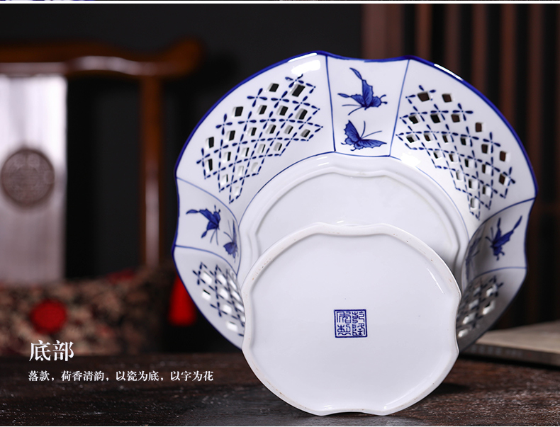 Jingdezhen ceramics creative Chinese blue and white hollow out high fruit bowl dried fruit sugar bowl creative home and practical