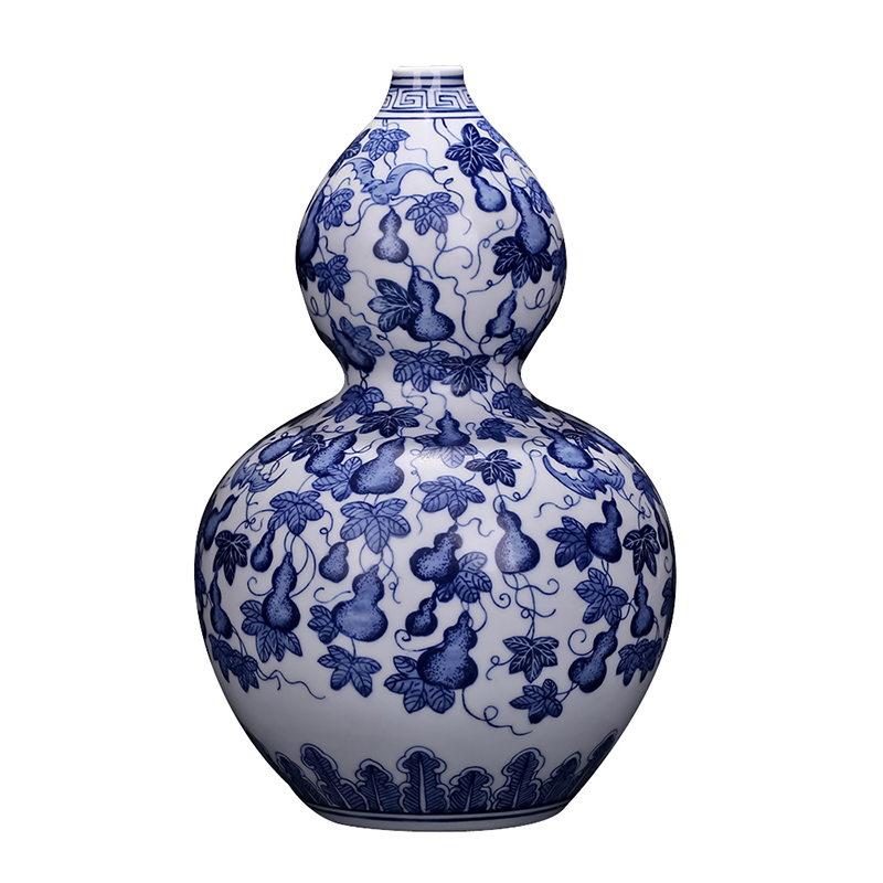 Jingdezhen ceramics hand - made porcelain antique Chinese geomancy fortune gourd vase rich ancient frame is placed in the living room