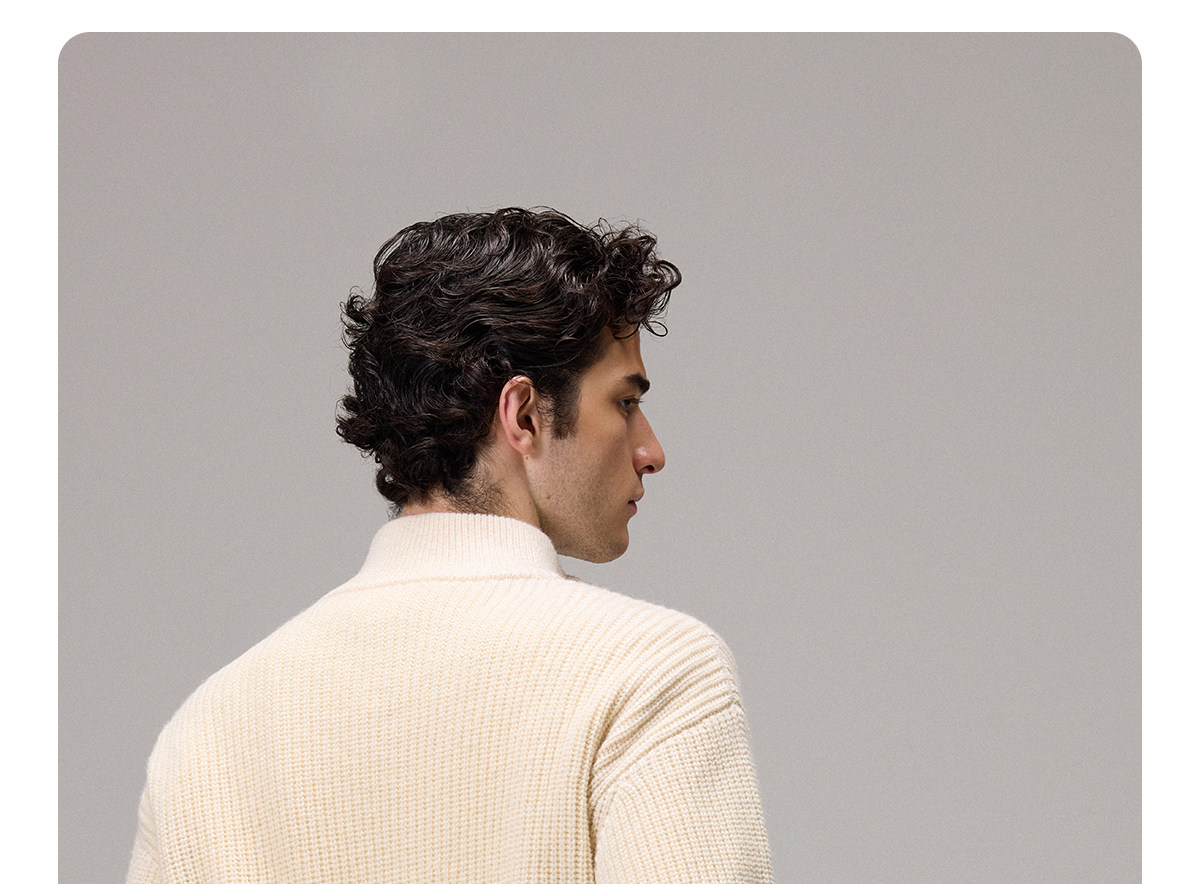 CULTUM 645g Half-Zip Stand Collar Sweater