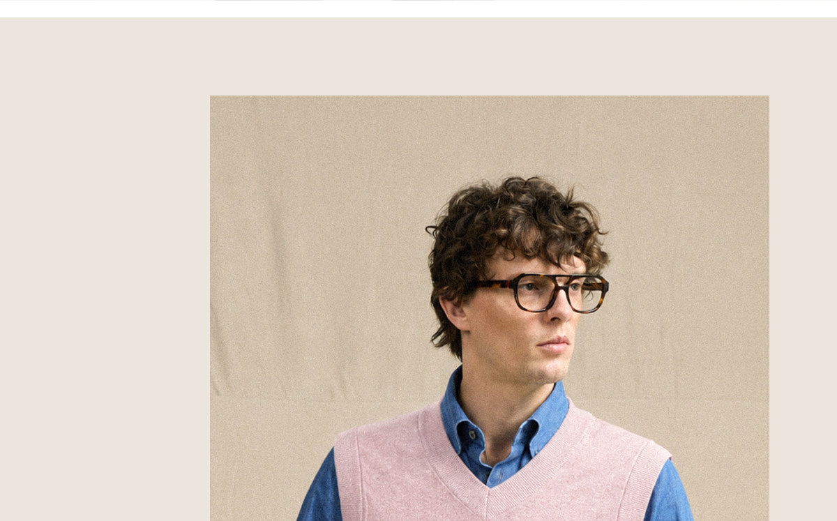 CULTUM V-Neck Knit Sweater Vest