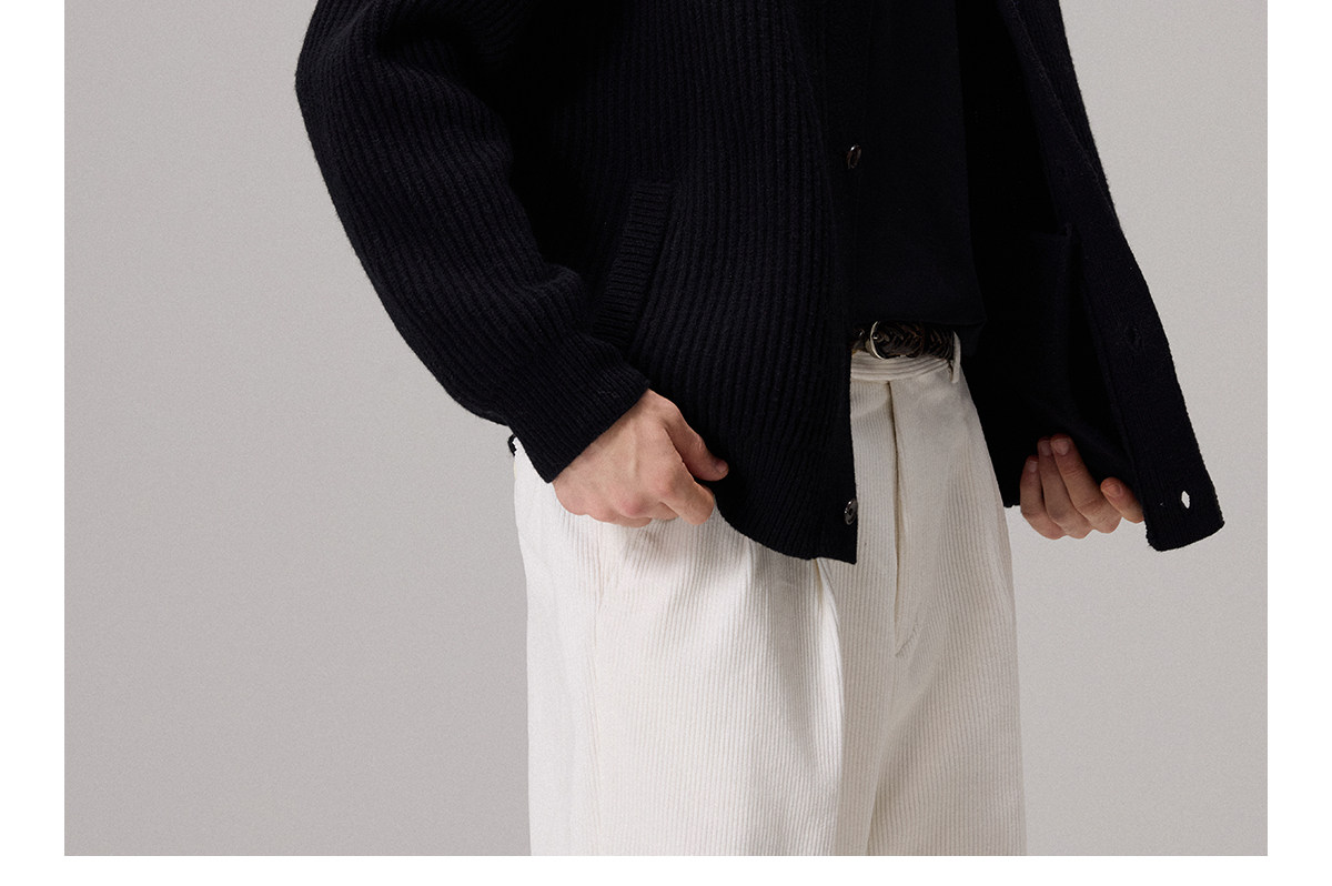 CULTUM Merino Wool Stand Collar Sweater