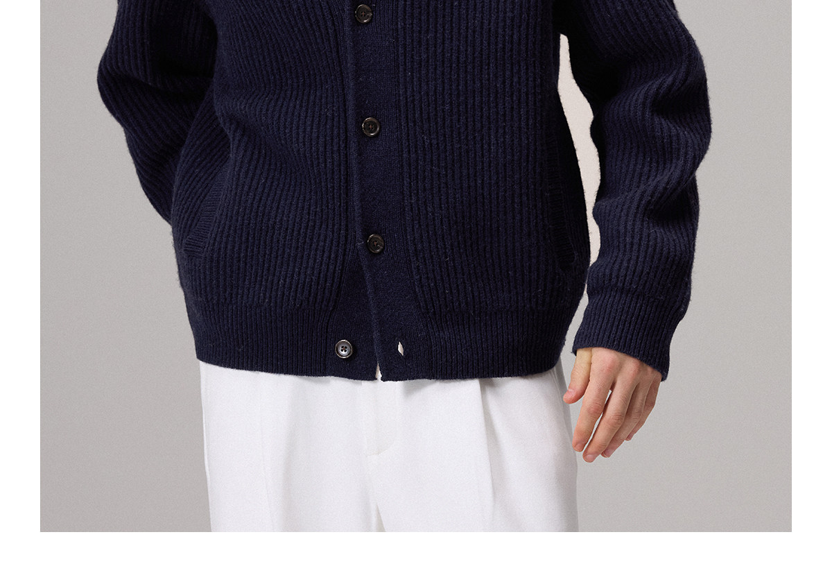 CULTUM Merino Wool Stand Collar Sweater