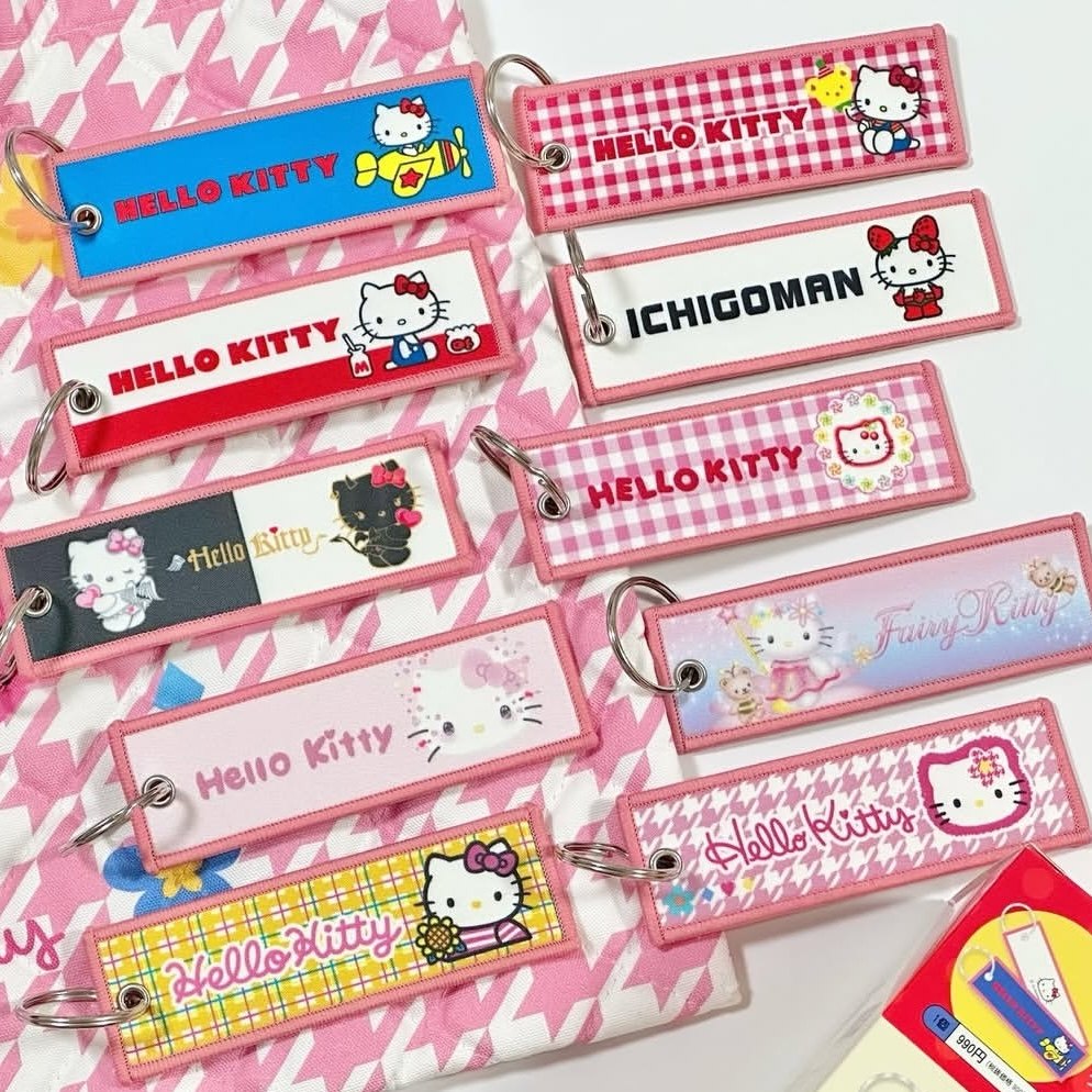 日本制正品Hello Kitty 50周年复古布唛标签吊饰挂件盲盒,萌力十足!-文化/体育周边-淘宝好物网