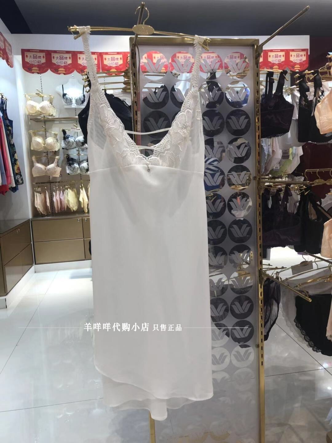 Warsong Wacoal Sexy Sexy Display Slim Back Hollowed-out Harness Liner Dresses Sleeping Skirt WS3078 Domestic