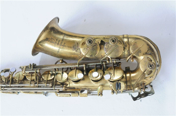 Nhạc cụ saxophone cũ bằng đồng nguyên chất mạ vàng đồ vật cũ bộ sưu tập đạo cụ retro bar hoài cổ nhạc cụ - Nhạc cụ phương Tây