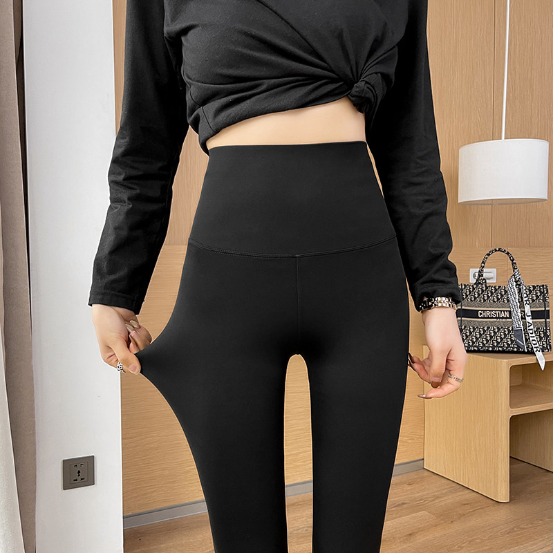 Small shark pants, women's outer wear, inner pants