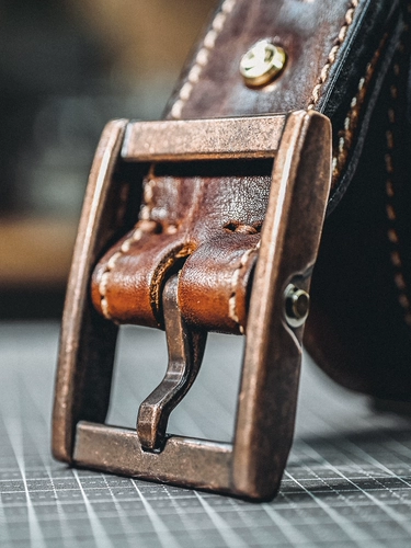 Медный ретро ремень, кожаные двусторонние изысканные штаны, простой и элегантный дизайн