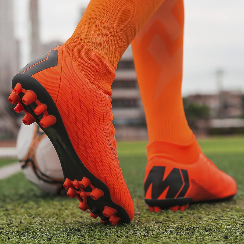 Official football shoes men's AG nails C Luo long nails TF broken Ding women's training shoes student spikes Putian shoes