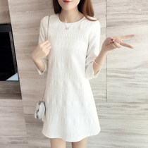 Small taller dress woman 2022 Summer new temperament collection waist display slim and light and white French style short skirt