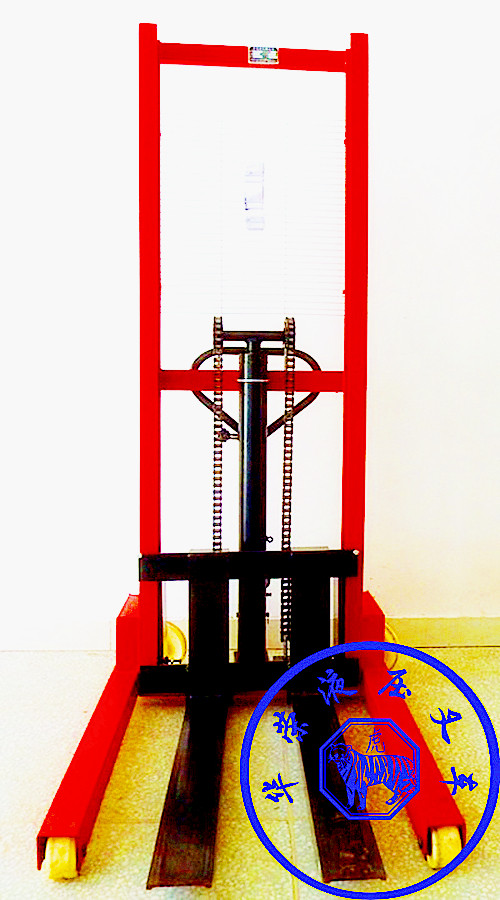 Huarong baking paint for quality thickening 1 ton 2 tons 3 tons 1 6 meters manual hydraulic lifting loading and unloading truck pile high shovel forklift