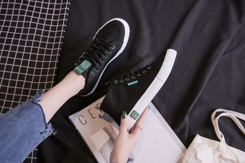 People 2019 new Giày cao gót màu đen Hàn Quốc Giày nữ Giày sinh viên Hàn Quốc Giày trắng Giày nữ - Plimsolls giầy sneaker nữ