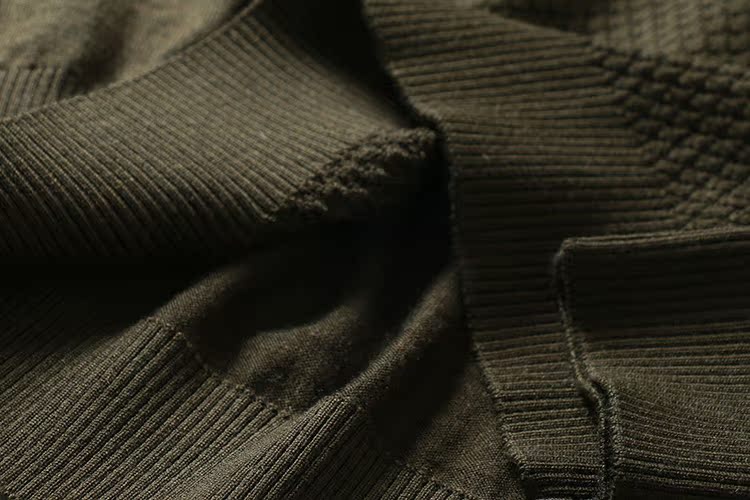 C402 cao cấp vải len Tencel cổ tròn áo len dệt kim nam Áo len mềm và bóng tròn cổ nam quần kaki nam ống đứng