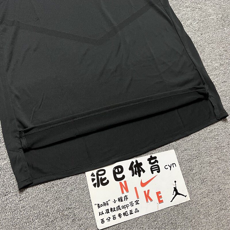 Nike/èå ç·å­è¿å¨è·æ­¥è®­ç»å¥èº«éå¹²éæ°æ è¢Tæ¤èå¿ CZ9180-010-æ·å®ç½