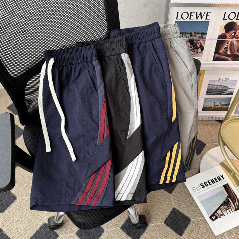 American-Style Striped Quick-Dry Shorts for Men, Summer Thin Loose Casual Color-Blocked Five-Point Shorts, Breathable Basketball Sports Pants