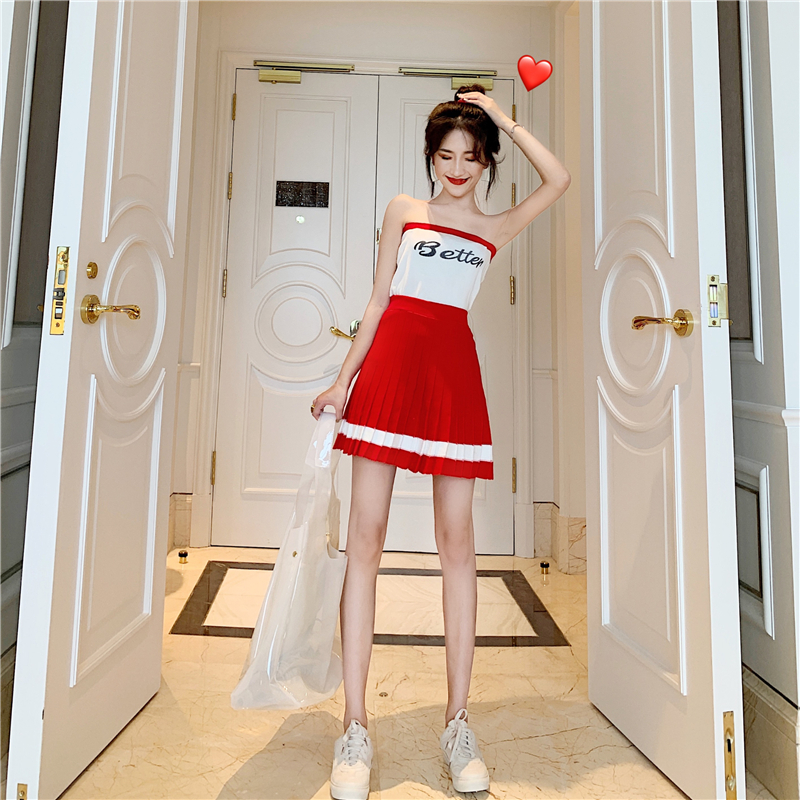 VK旗艦店 韓系性感平口高腰百褶裙套裝短袖褲裝