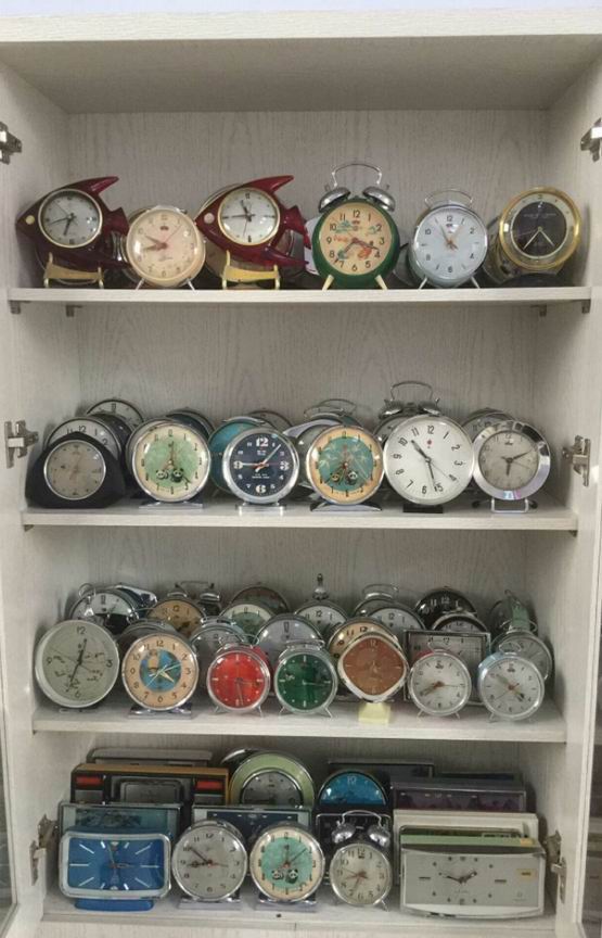 Repair alarm clock repair travel alarm clock repair alarm clock repair Three-five-card bells to repair the North Star Clock