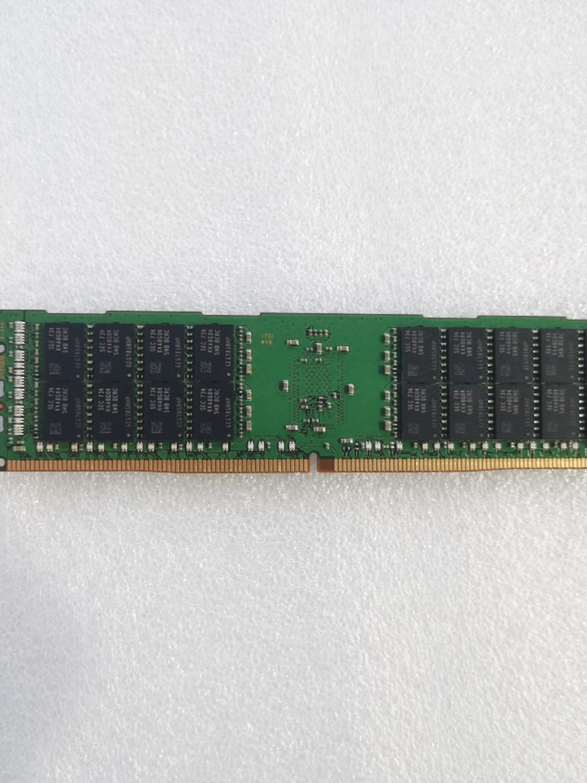 107-00176 NETAPP 32GB DDR4-2400 RDIMM FAS8200 AFF-A700 memory