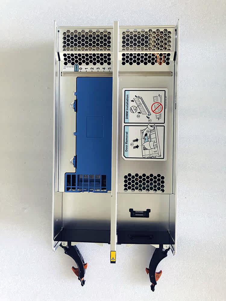110-113-848B-01 303-113-700B-01 EMC 24GB VMAX10K Controller 2 O1CN01XViXk52Gn4mIQjTGS !!75039059