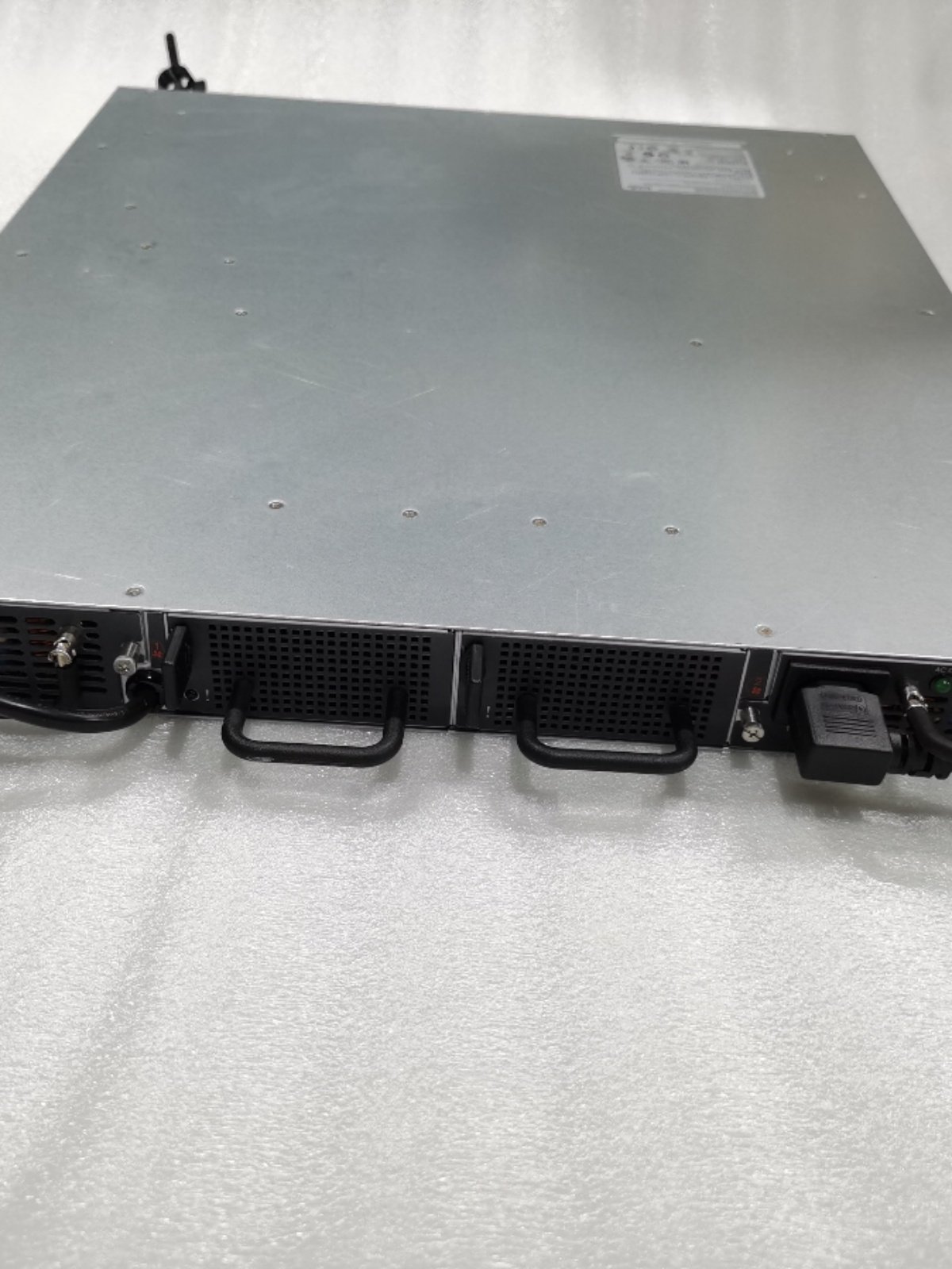 111-00982 X1960-R6 NetApp CN1610 16-Port 10 Gigabit Switch 2 O1CN01wkke6f2Gn4nmLoBdz !!75039059