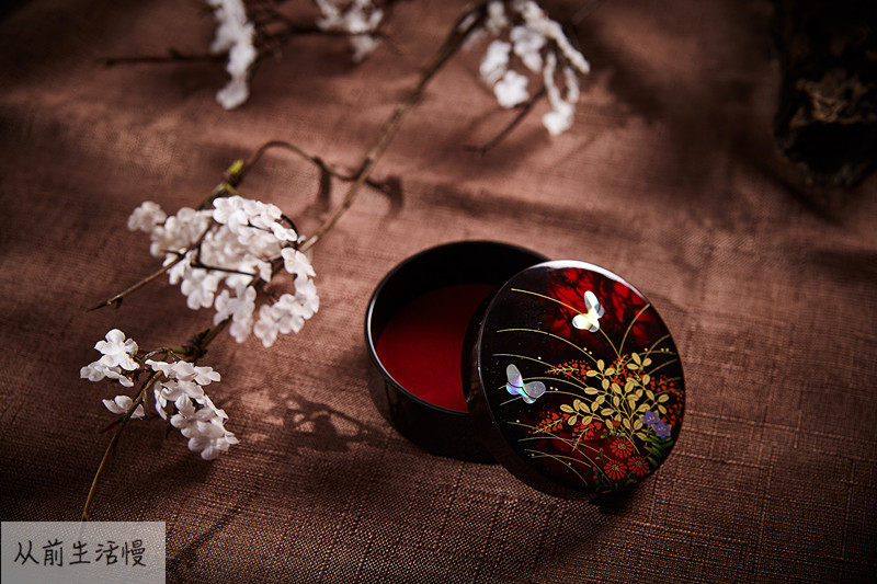 Japan Imports Mountains Lacquer Round Lacquer Round Trumpet First Accessories Box Containing box Covered Storage Box Girls Practical Gift Series