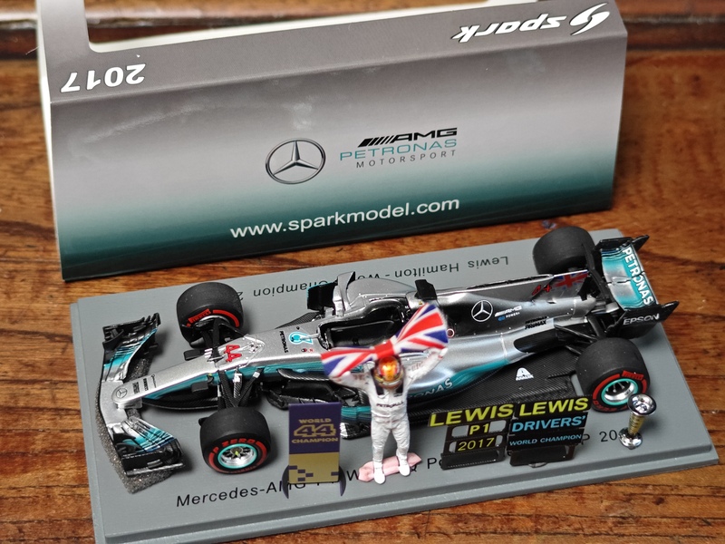 Spark Model 1/43 2017 Mexico Mercedes-Benz W08 44 # Hamilton Spark Model 1/43 2017 Mexico Mercedes-Benz W08 44 # Hamilton