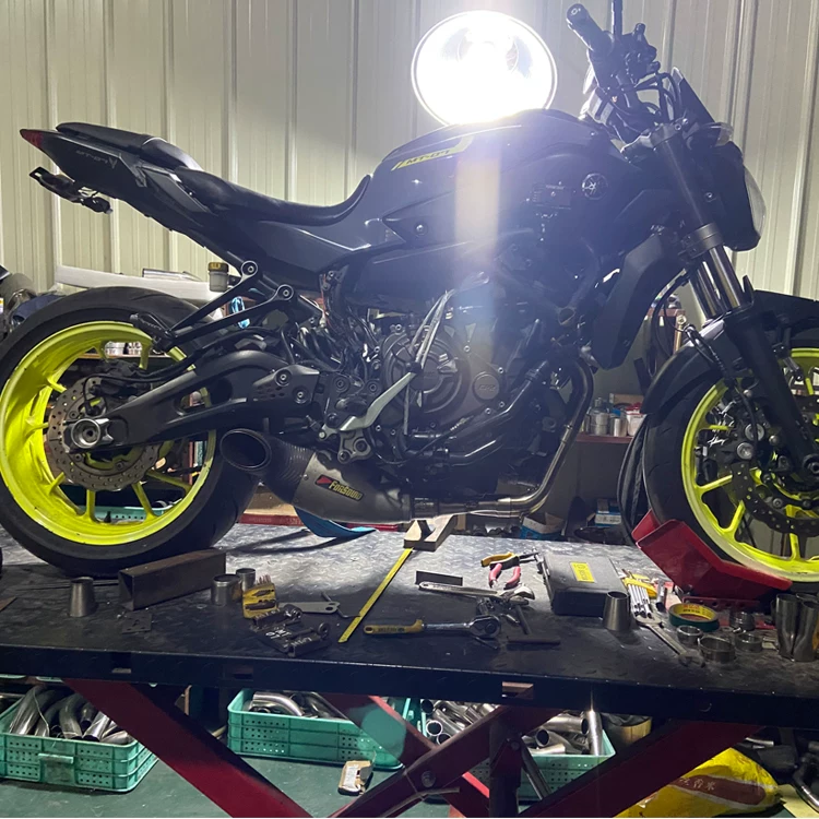 Подходящий для мотоциклетного выхлопа FZ09 XSR900 MT09 MT07, полная стадия модификации, отражающая выхлопная труба