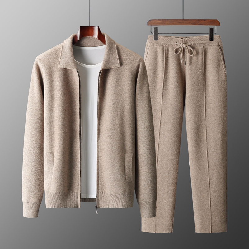 New Autumn and Winter Men's Casual Sports Suit, Thickened and Warm, Pure Wool Knitted Sweater Jacket, Straight Loose Trousers New Autumn and Winter Men's Casual Sports Suit, Thickened and Warm, Pure Wool Knitted Sweater Jacket, Straight Loose Trousers