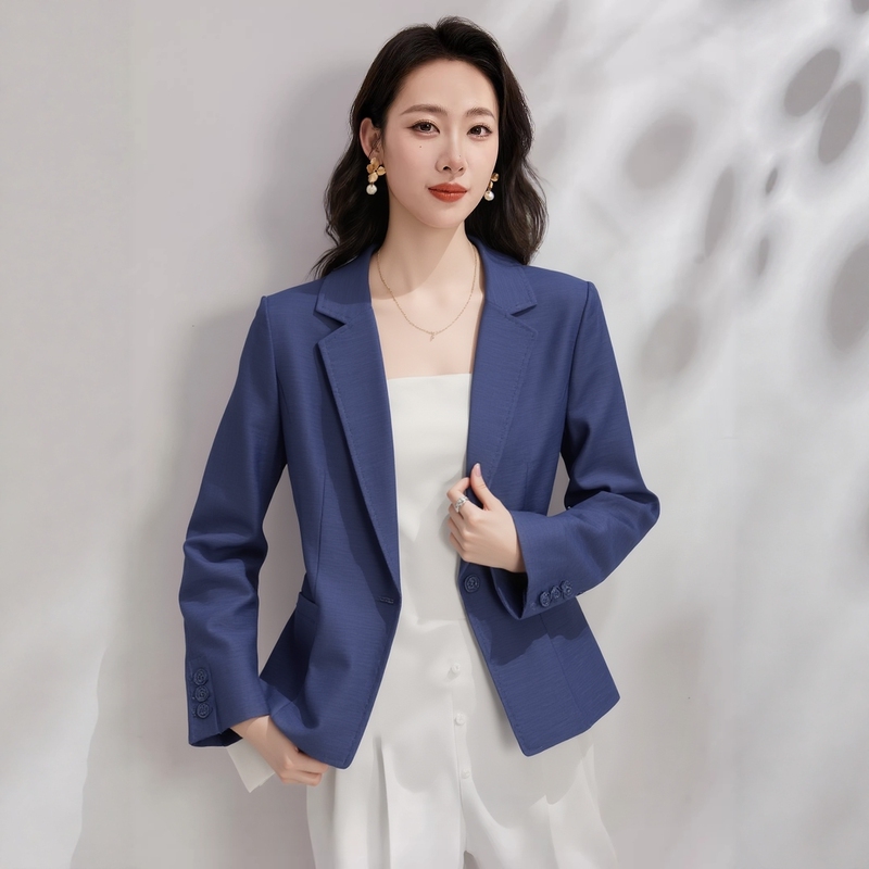 Elegant and Noble Blue Casual Style Cotton and Linen One-Button Blazer for Women, New Spring and Summer Style, Slim-Fitting Suit Top