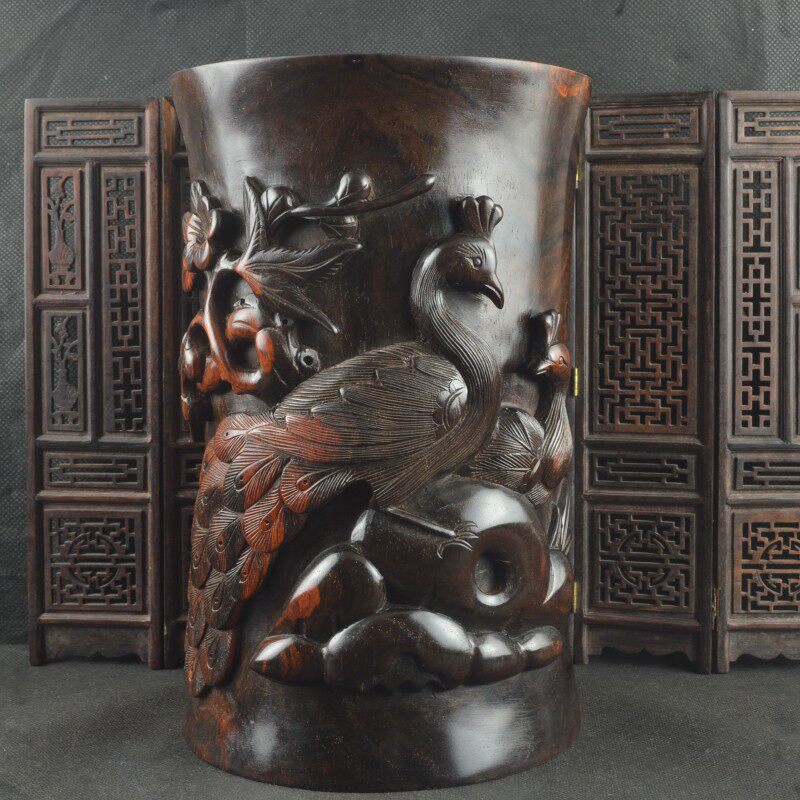 Chinese pure hand-carved flowers and bird pencil carved wooden squatter big red acid branch gift decorated with redwood retro-study furniture