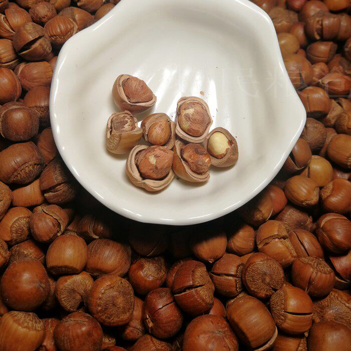 Large Xing'an Ridge wild fried cooked hazelnut hand selected hazelnut opening rate 90%-2 catty of grain full