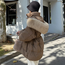 Courteson Duvet Duvet Woman 2021 New short version of Korean version fox Large fur collar white duck suede thickened with warm and drawn rope