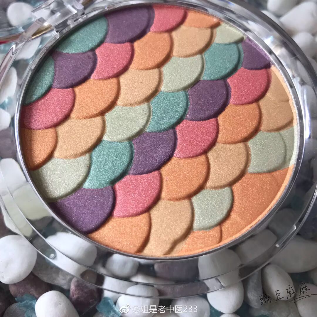 Essence Đức mùa xuân phiên bản giới hạn 2018 mới cầu vồng ánh sáng cao bánh nàng tiên cá kem highlight