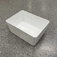 Небольшие белые фабричные прямые волосы