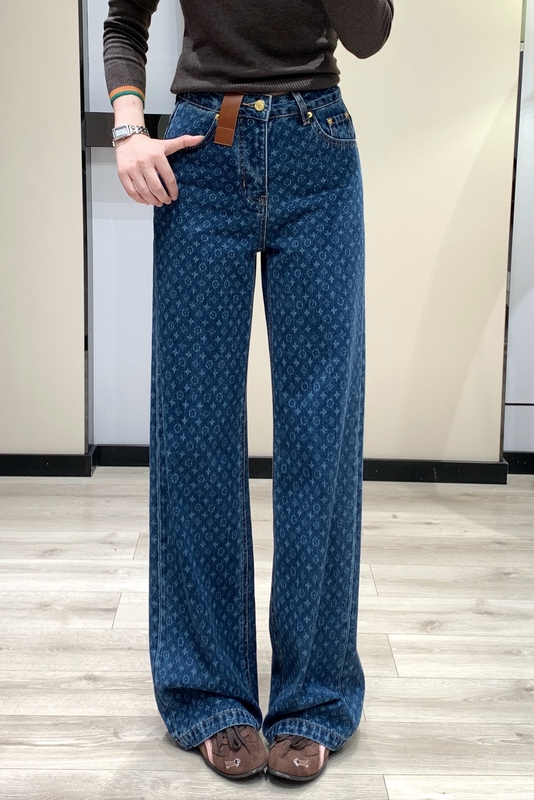 2026 Autumn New Nanyou High-End French Retro Jacquard Denim Wide-Leg Pants for Women, High-Waisted, Slimming, Loose Straight-Leg Pants 2026 Autumn New Nanyou High-End French Retro Jacquard Denim Wide-Leg Pants for Women, High-Waisted, Slimming, Loose Straight-Leg Pants