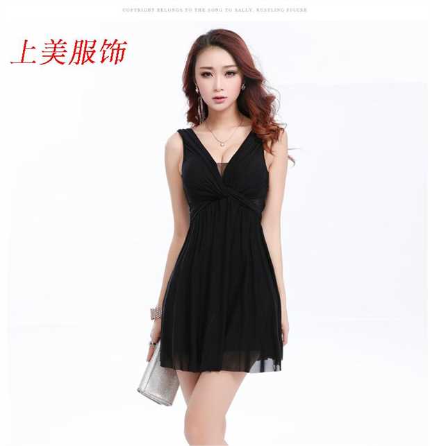 Váy ngủ gợi cảm mùa hè không tay hộp đêm của phụ nữ Váy chữ A cổ chữ V cắt thấp đu lớn khách sạn KTV sling váy cỡ lớn - A-Line Váy mẫu váy nhung xòe