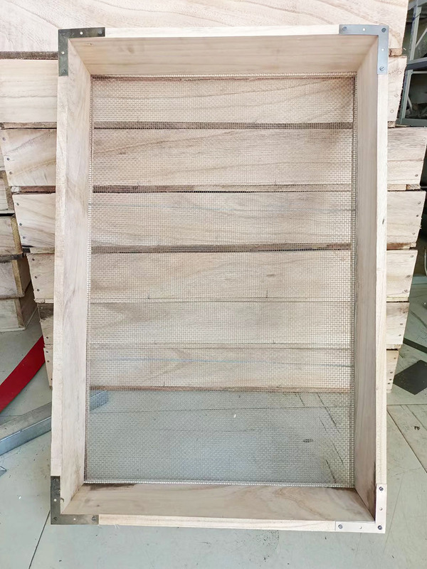 Fried Food Supplies: Commercial Sieve for Fried Seeds, Stainless Steel Mesh with Wooden Frame, Wutong Wood Sieve Frame, Lightweight Fried Food Supplies: Commercial Sieve for Fried Seeds, Stainless Steel Mesh with Wooden Frame, Wutong Wood Sieve Frame, Lightweight