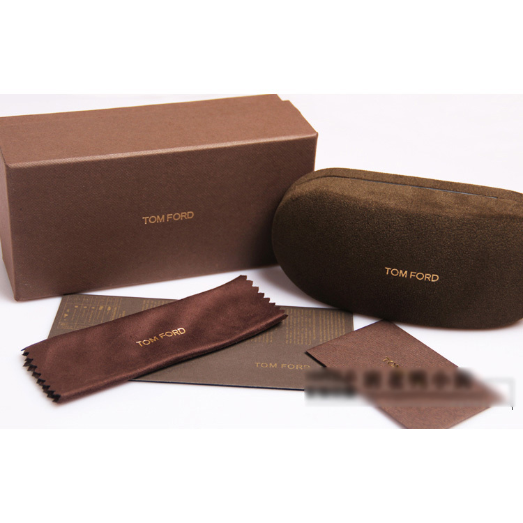 High-End Glasses Case, High-Quality, Portable, Anti-Pressure, Japanese Style, for Men and Women, Suitable for Myopia, Sunglasses, and Eyeglasses Storage