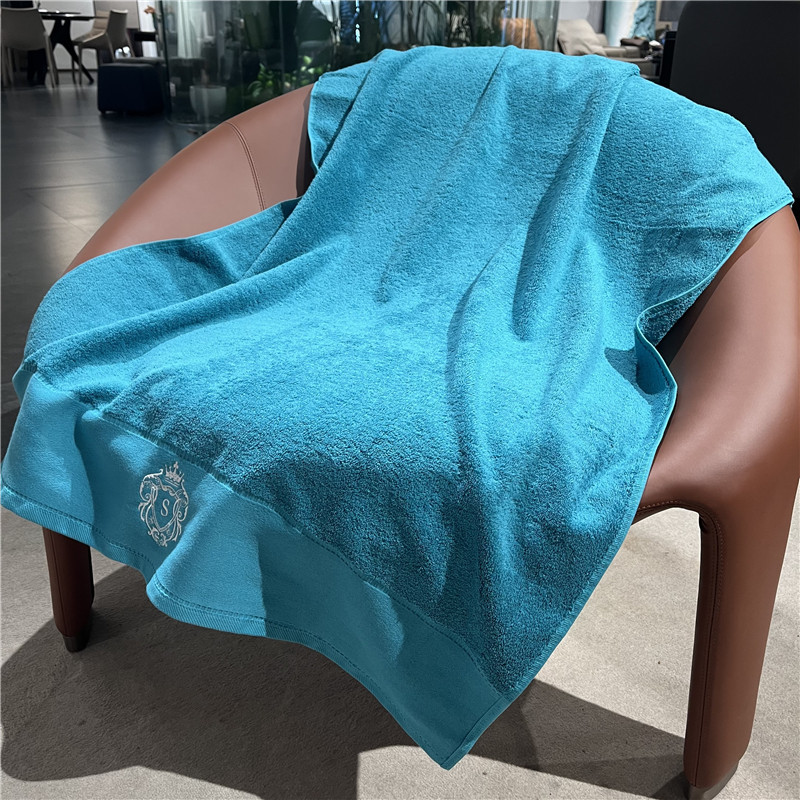 Crown Pure Cotton Spiral Yarn Heavy Bath Towel Hilton Five-Star Hotel Pure Color Elegant Skin-Friendly Absorbent and Non-Shedding