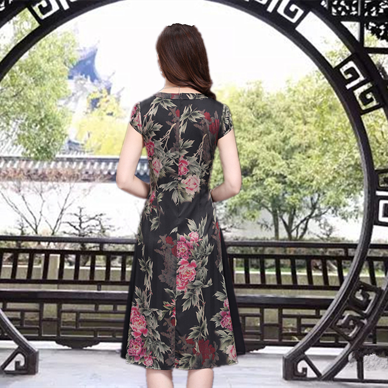 Hỏi váy lụa 2019 Xia Kou vợ in họa tiết Váy lụa mỏng cho mẹ W929 - Sản phẩm HOT shop bán đầm đẹp