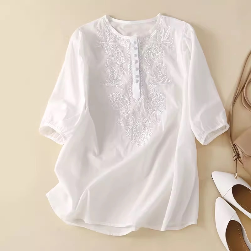 European Style Cotton and Linen Short-Sleeved Shirt for Women, High-End Light Luxury, Summer 2026, Loose Fit, Tummy-Covering, Embroidered White Top European Style Cotton and Linen Short-Sleeved Shirt for Women, High-End Light Luxury, Summer 2026, Loose Fit, Tummy-Covering, Embroidered White Top