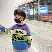 Boy Hooded Sweater Colored Streaks Autumn Winter Style Childrens children Han version of the bottom needling cardiovert and childrens baby blouses