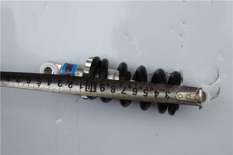 49CC xe thể thao nhỏ xe máy mini phụ kiện xe đạp bình thường phía sau giảm xóc sau nhôm giảm xóc lò xo - Xe máy Bumpers giá phuộc nhún sau xe jupiter chính hãng