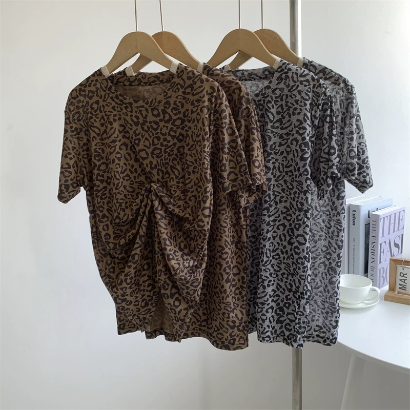 Tiansi cotton leopard pattern short -sleeved T -shirt women have a little slightly round collar, thin top, temperament gray practice service female