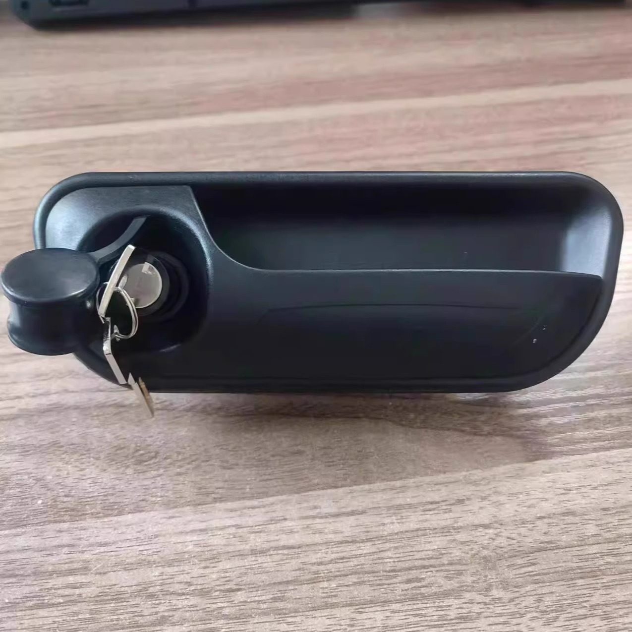 皮卡后盖卷帘锁神器来了!防盗+颜值双在线,货车党狂喜!-皮卡尾箱盖-淘宝好物网